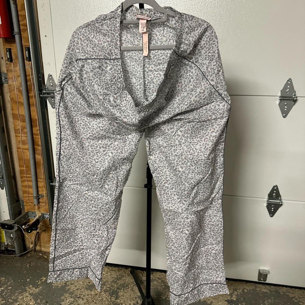 Victoria’s Secret vintage cheetah print pj pants